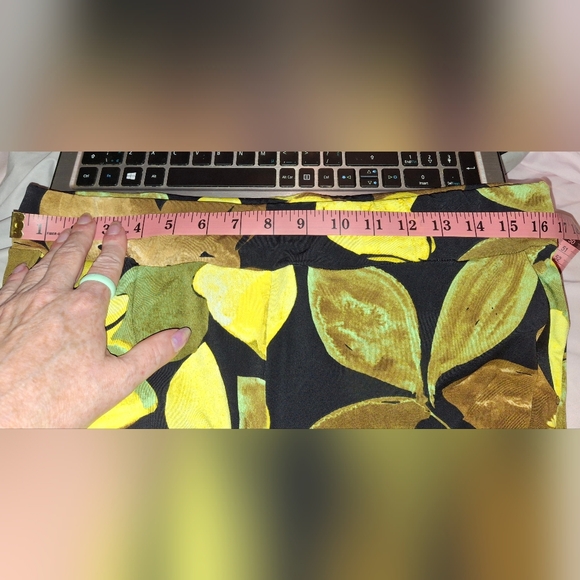 fancy pants size 10 - Picture 4 of 5